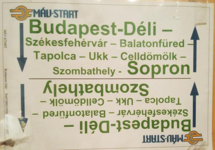 Budapest-Déli pu. - Balatonfüred - Sopron viszonylatú fürdővonat táblája - Petrás Bence