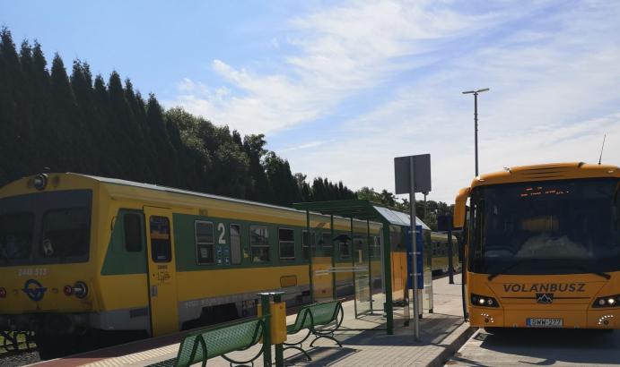 Kőszeg - Intermodális peron átadás_3