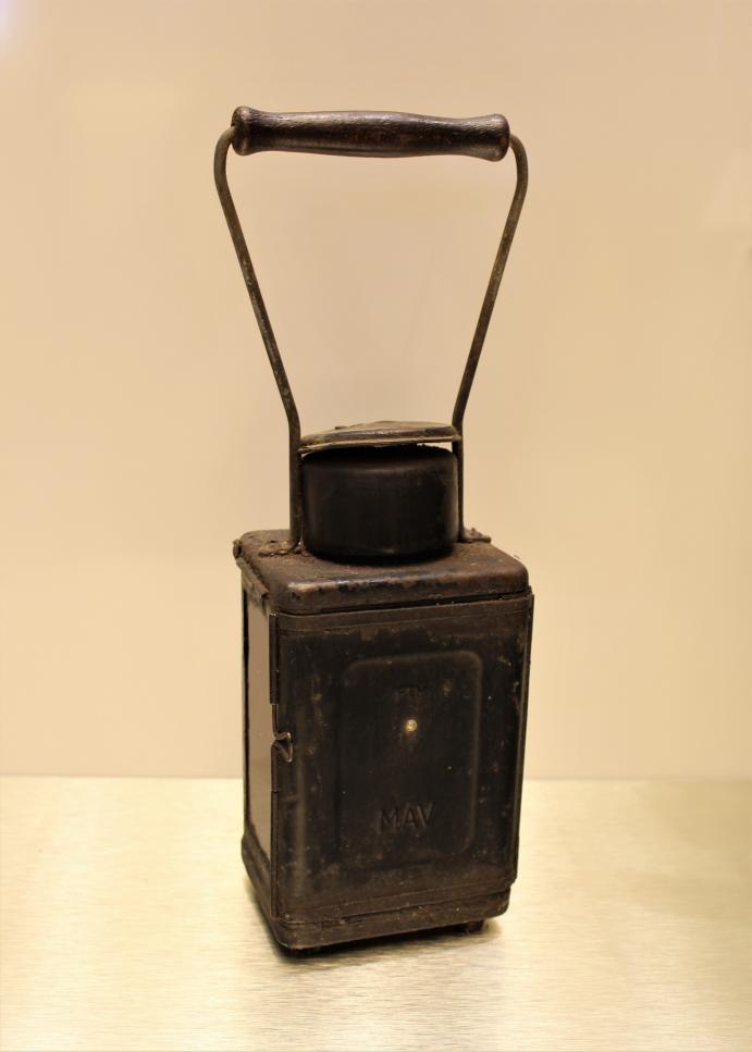Vasútőrházi petróleum lámpa - SVVE